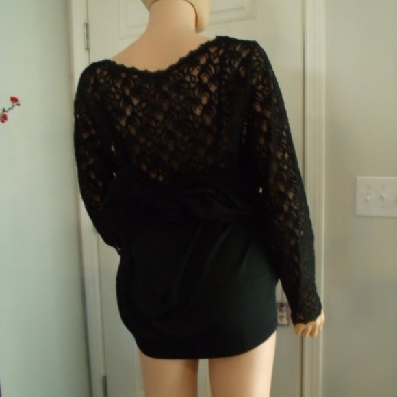 APT. 9 - XL Lined Black Embroidered Top - Picture 4 of 6